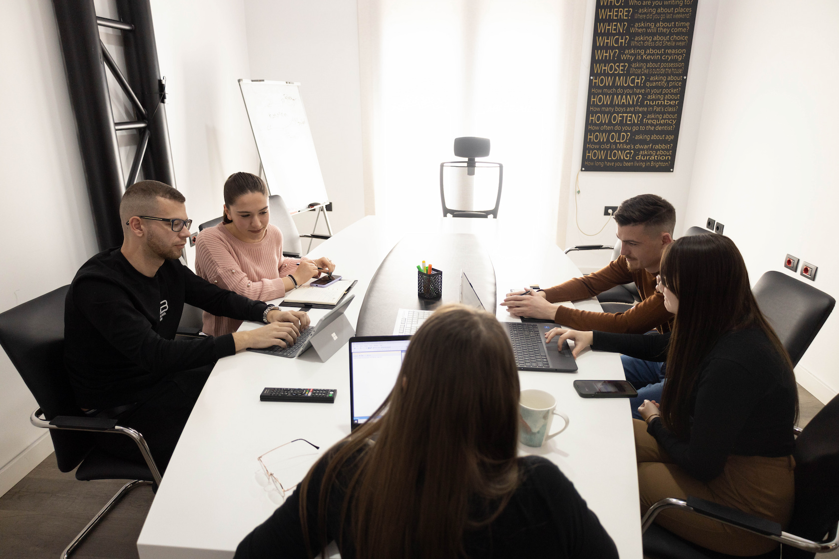 Integrimi i sistemeve në mjedise komplekse: sfidat përtej API-ve